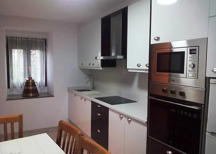 O Cruceiro منزل ريفي *