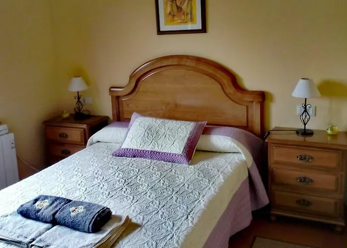 منزل ريفي O Cruceiro Lires